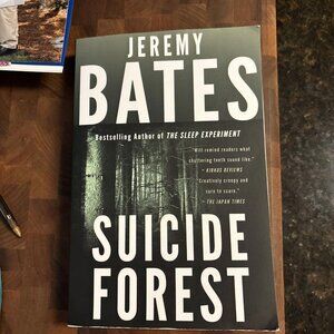 Suicide Forest (World's Scariest Places). Great Quick Read. Super Great